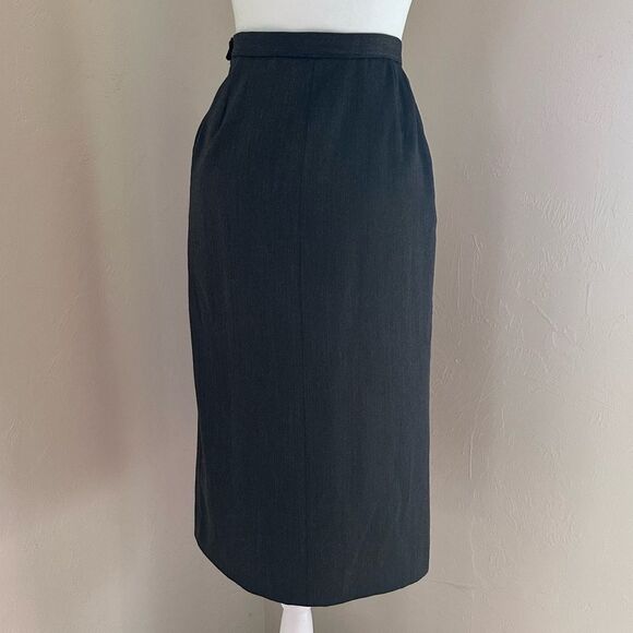 Vintage Chanel Skirt - Picture 3 of 16